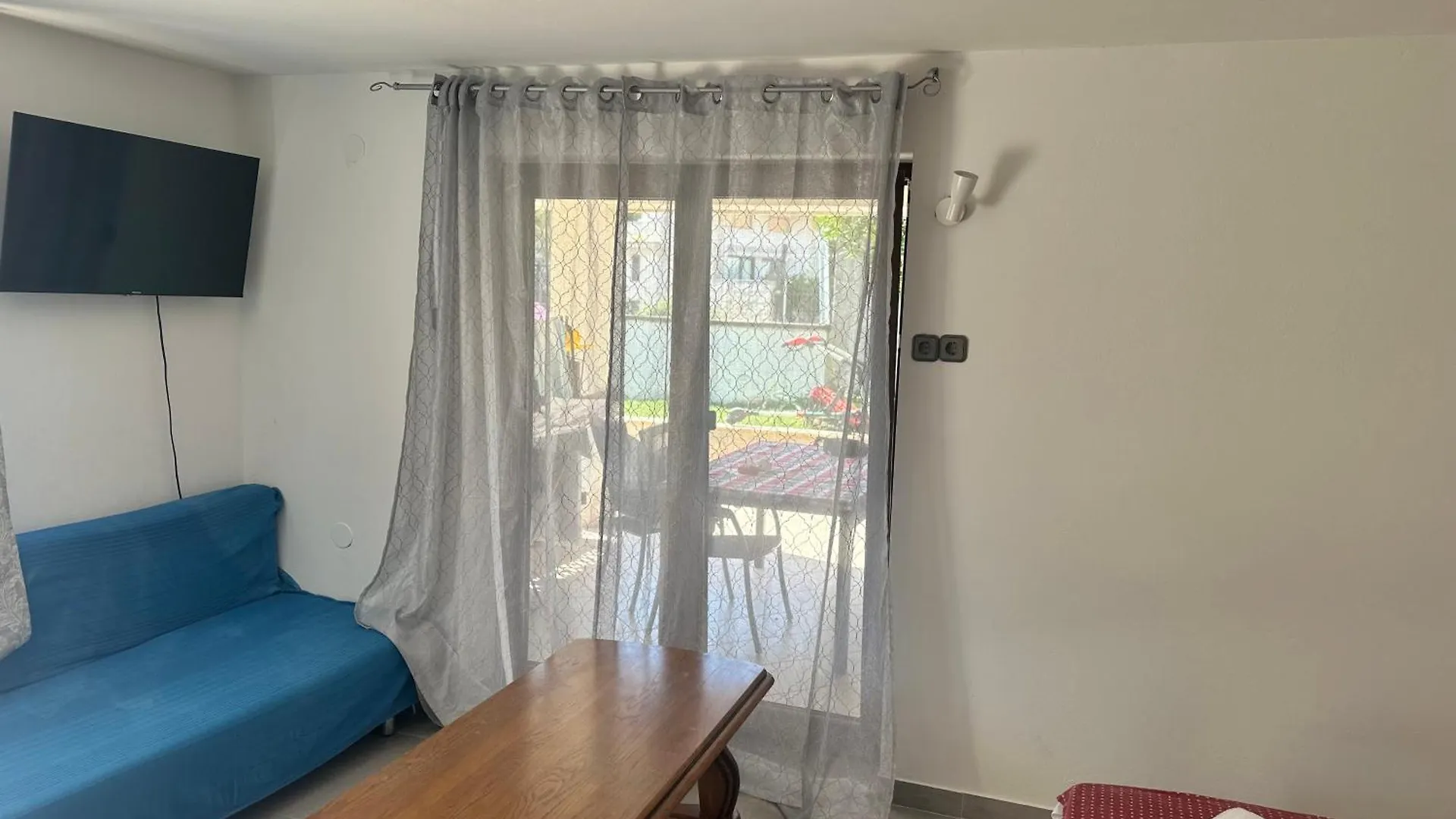Cukon Holiday Home بريمونتيرا