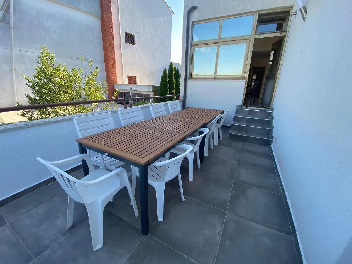 Cukon Holiday Home Premantura