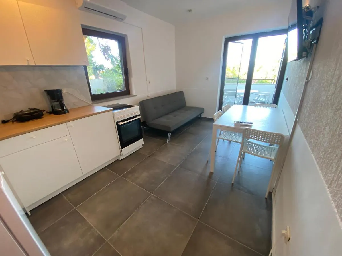 Cukon Holiday Home Premantura Croatia