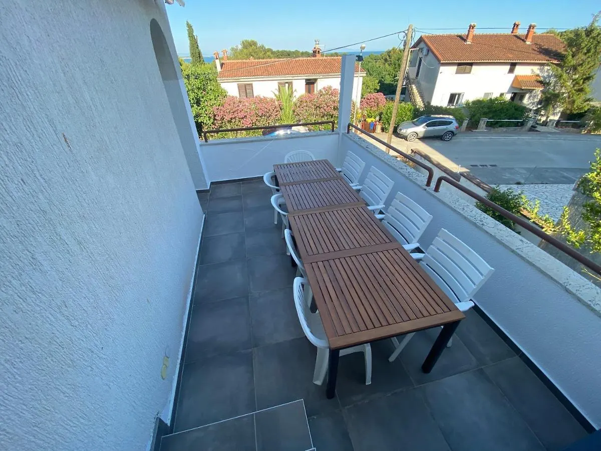 Apartment Cukon Holiday Home Premantura