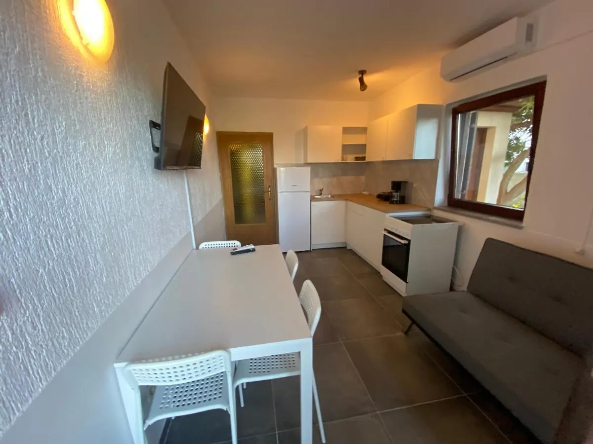 Apartment Cukon Holiday Home Premantura Croatia