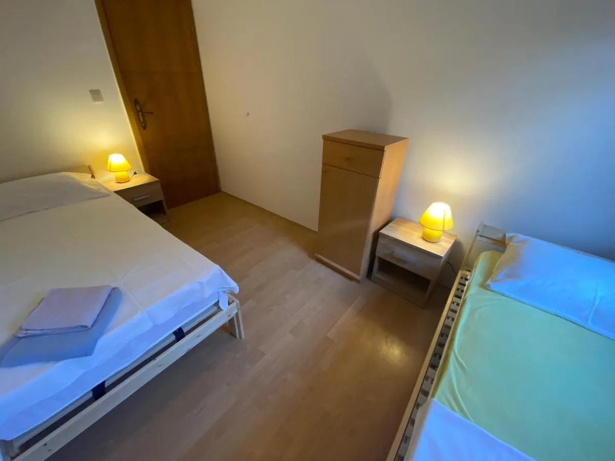 Apartment Cukon Holiday Home Premantura